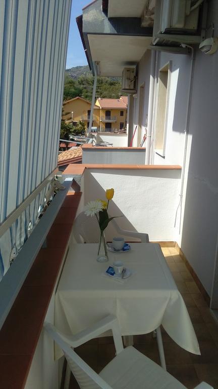B&B Mimosa Giardini Naxos Eksteriør billede