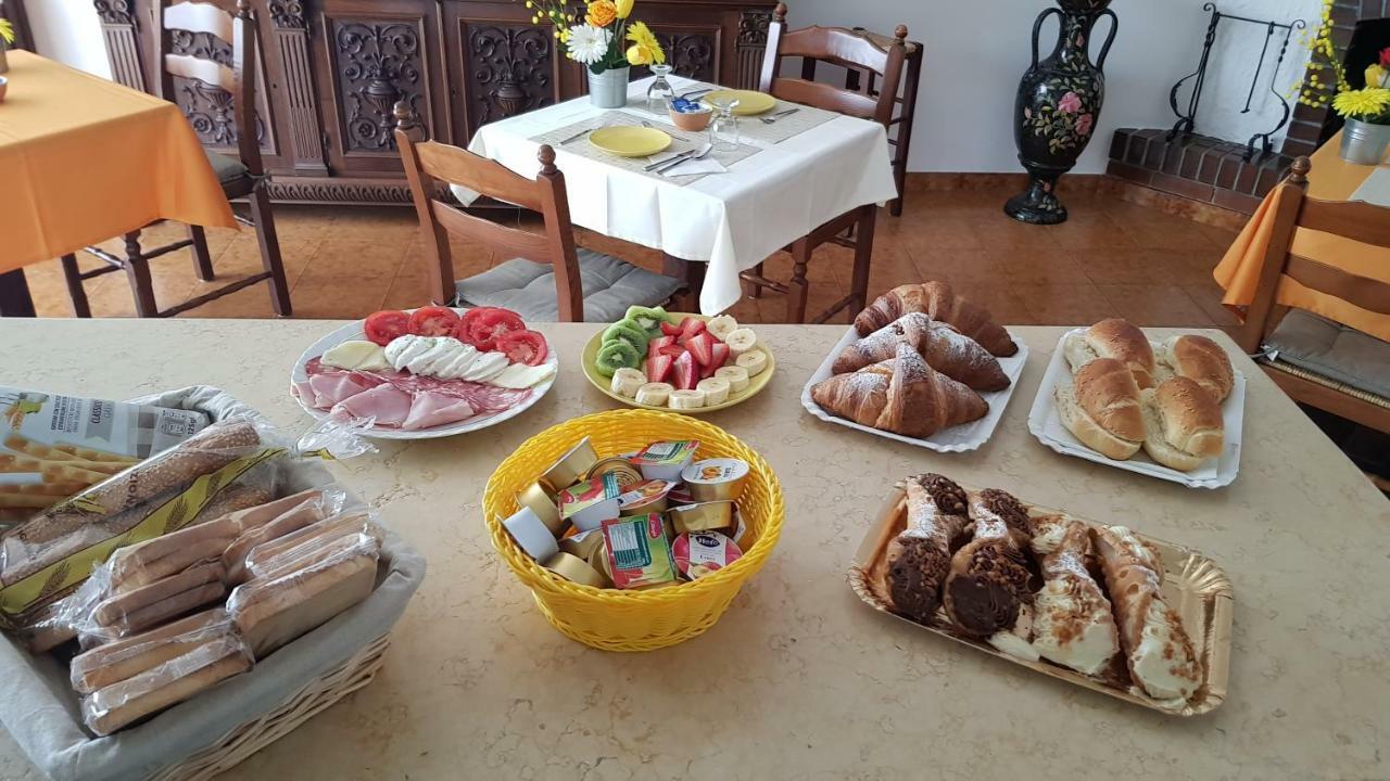 B&B Mimosa Giardini Naxos Eksteriør billede