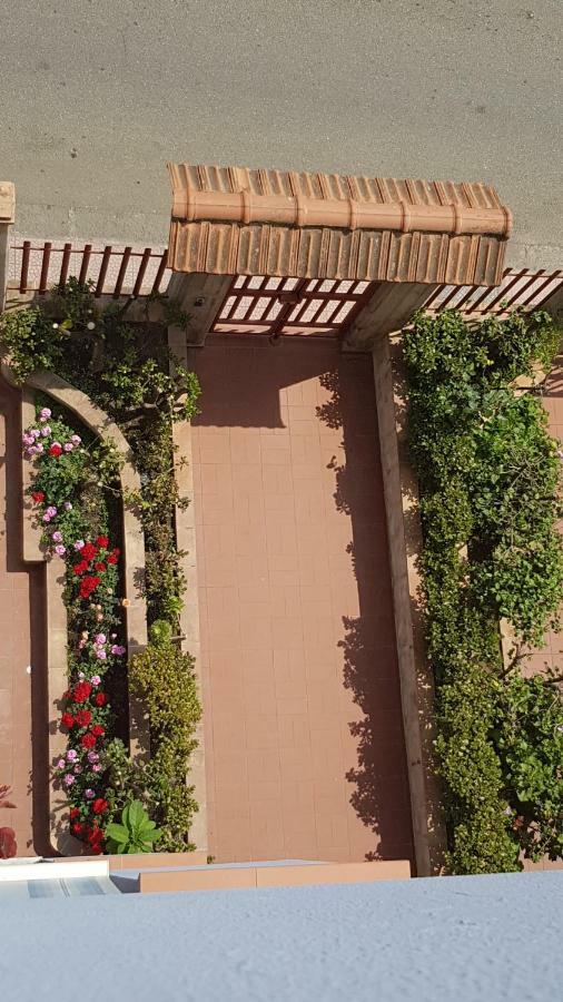 B&B Mimosa Giardini Naxos Eksteriør billede